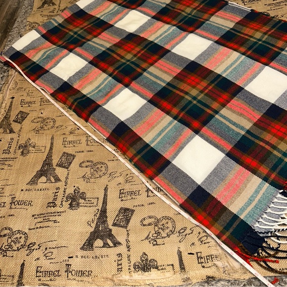 J.Crew NWOT! Classic Plaid Scarf White/Multi Juniper - Picture 12 of 14